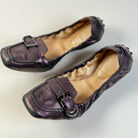 Tod's Leather Travel Ballet Flat With Roller Buckle Strap Size 7 - Picture 3 of 6
